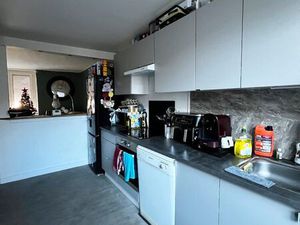 F3 en duplex avec terrasse et garage