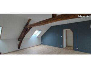 Appartement entièrement rénové à louer