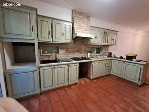 Grande Maison de village au luc