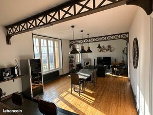 Appartement de charme entièrement rénové