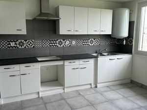 A louer maison T3 St Christoly de Blaye