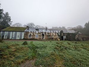 Longère à vendre à Réguiny 7900 m² de terrain