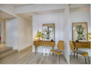 BARNES PAYS DE GEX – DIVONNE-LES-BAINS – APPARTEMENT DE CHARME 6 PIÈCES – JARDIN PRIVATIF 