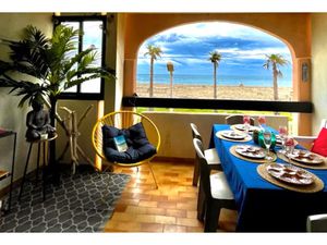 LE BARCARES Appartement T2 vue mer accès direct plage !