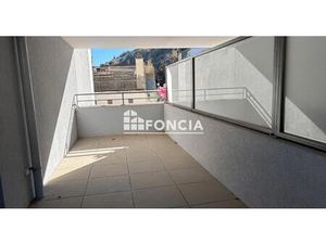 NICE madeleine Studio avec terrasse et parking