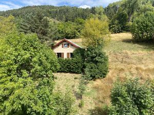 Chalet sur terrain de 454 m2