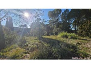 LE VAL – Terrain constructible au calme avec vue dégagée – Libre constructeur