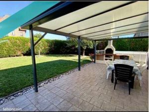 Maison proche futur hôpital