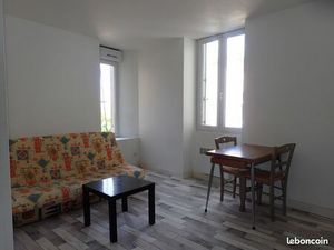 Studio semi meublé Angouleme nord 800 m gare