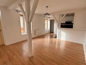 F2 avec terrasse – Bd Châteaudun