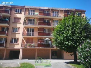 T3 55m2 Parc Fiancey vue dégagée