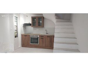 Maison de village rénovée 54 m² – Triplex avec terrasse