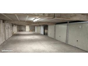 Box/garage de 12 m2 - Étampes quartier St Martin (4min à pieds de la gare de St Martin d'É