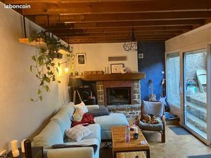 Charmante maison de ville avec cour