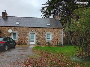 Maison 3 km du rond point de kernilien
