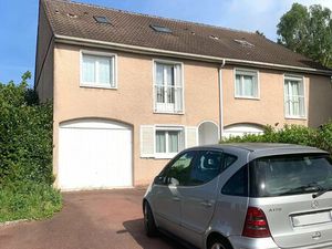 95200 SARCELLES 5 PIECES 97.05 M² SUR UN TERRAIN DE 201 M² AVEC UN JARDIN ET UNE VERANDA E