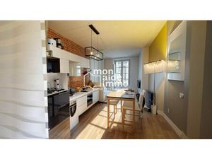 Appartement Duplex avec balcon - loué - Bordeaux intra Muros