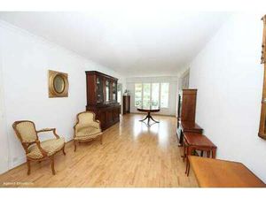 Location Appartement 4 pièces à Dinard (35800) : à louer 4 pièces / 106m² Dinard