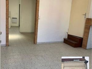 À LOUER – Maison de ville 55 m² – 1 chambre + palier aménageable – SAINT-OUEN (80610)