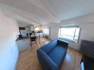 Hyper Centre Niort  T2 meublé de 45m²