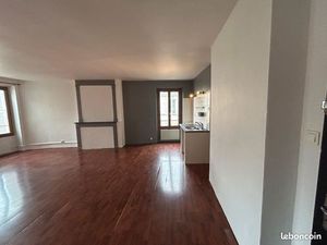 A louer grand 2 pcs auxerre