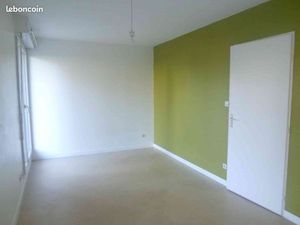 Studio 24m2 proche facs et CHU