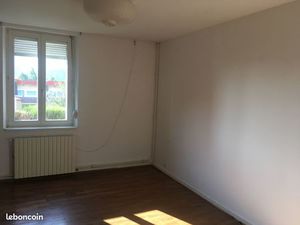 Loue f3 a rosselange centre de 73 38 m2 au rez de chausse