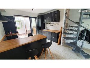 Maison triplex Rue Notre Dame de Recouvrance