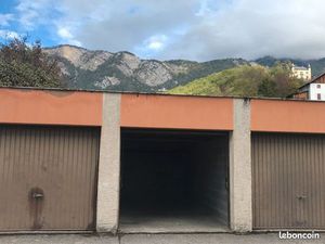 Garage à louer à Bonneville (74130)