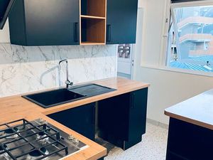 T4 place des carmes refait à neuf