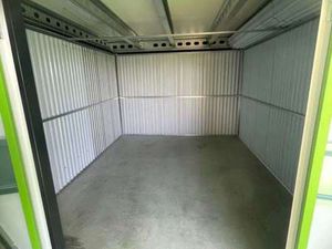 Location Garage box et parking à Champtoceaux (49270) : à louer / 10m² Champtoceaux