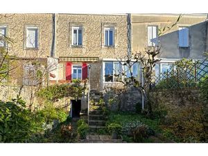 Maison Périgueux 130 m² T-6 à vendre  289 900 €