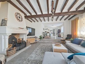 Maison de plain pied élevée sur sous-sol total  terrain de 5