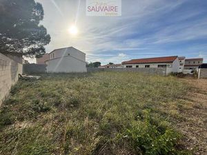 Terrain constructible viabilisé à vendre