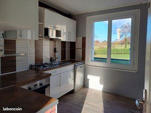 Descartes Appartement T4 - 70m2 - 3 chambres