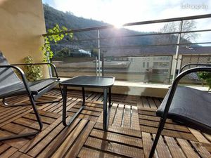 Appartement T2 46m2 parking couvert  résidence sécurisée