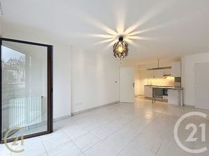 Appartement F3 à louer - 3 pièces - 60 83 m2 - Fontainebleau - 77 - ILE-DE-FRANCE