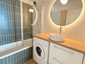 Rénové - Studio meublé de 21m² situé au cœur du quartier saint Cyprien dans un petit immeu