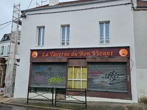 Local commercial rénové - 60 m² - Quartier Talma Brunoy