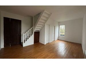 Location maison  64.03 m² T-2 à Giraumont  790 €