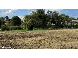 Terrain 670 m² Fareins