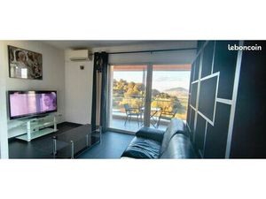 Location T2 à l'année 850e edf eau wifi inclus