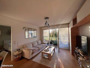 T2 meuble avec balcon