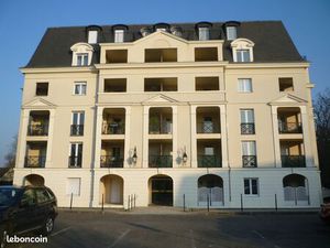 Studio 31 m2 dammarie les lys 77