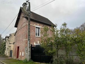 Maison 2 pièces 64 m²