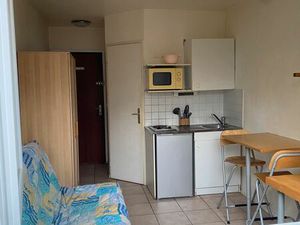 LOCATION STUDIO meublé