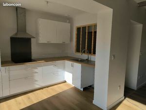 T2 entièrement rénové centre ville