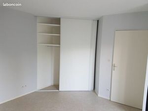 Studio Terrasse Parking au calme Orléans St Marceau