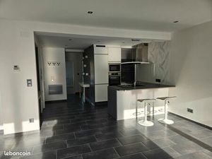 F3 78 m² lumineux – prestations haut de gamme