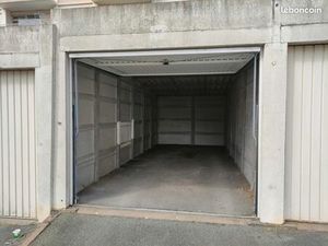 Garage / Box